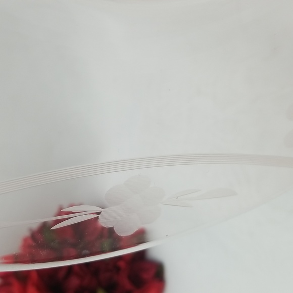 Cambridge Elegant Pink Etched Cracker Plate - Picture 7 of 12